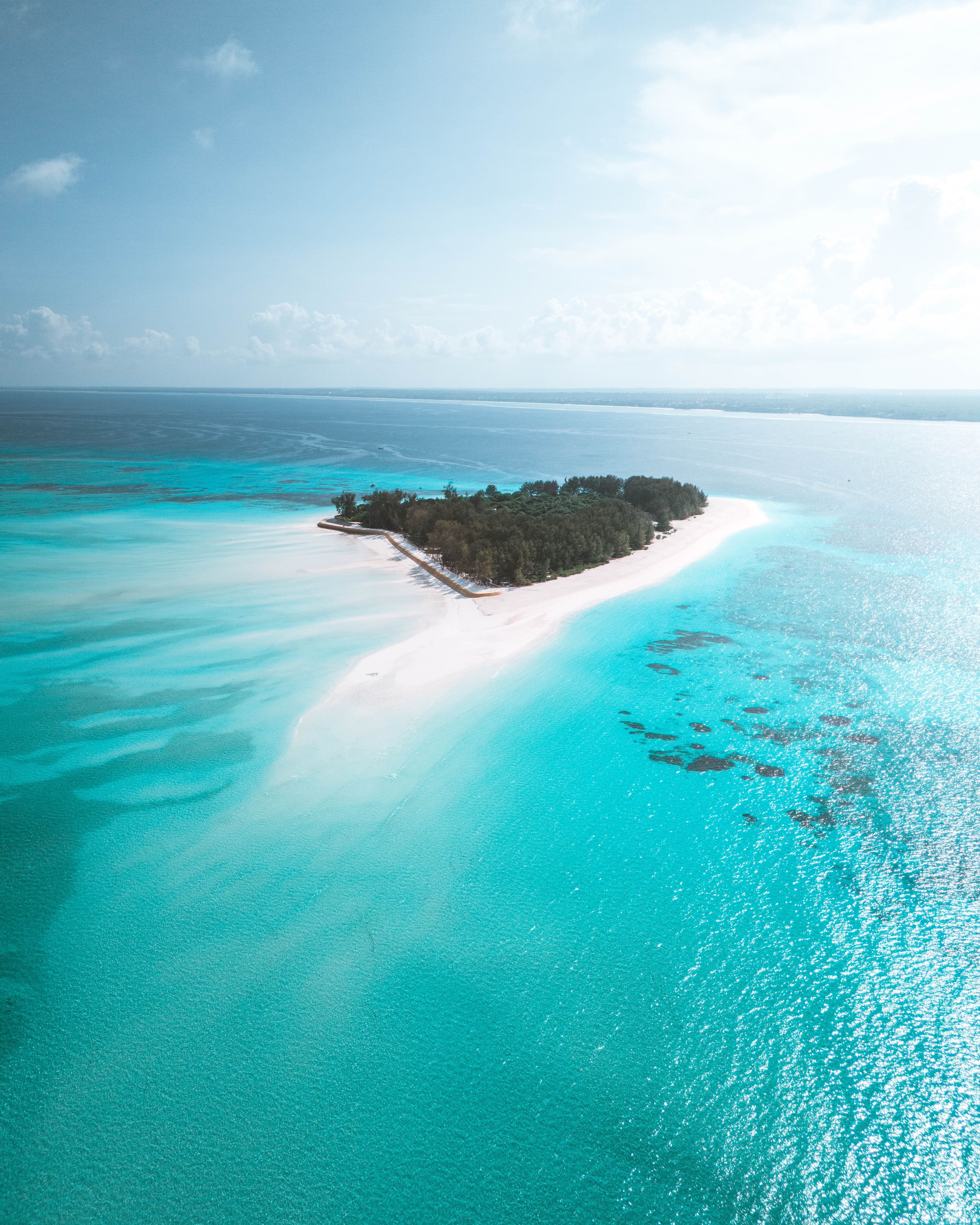 ISOLA DI MNEMBA — image 3